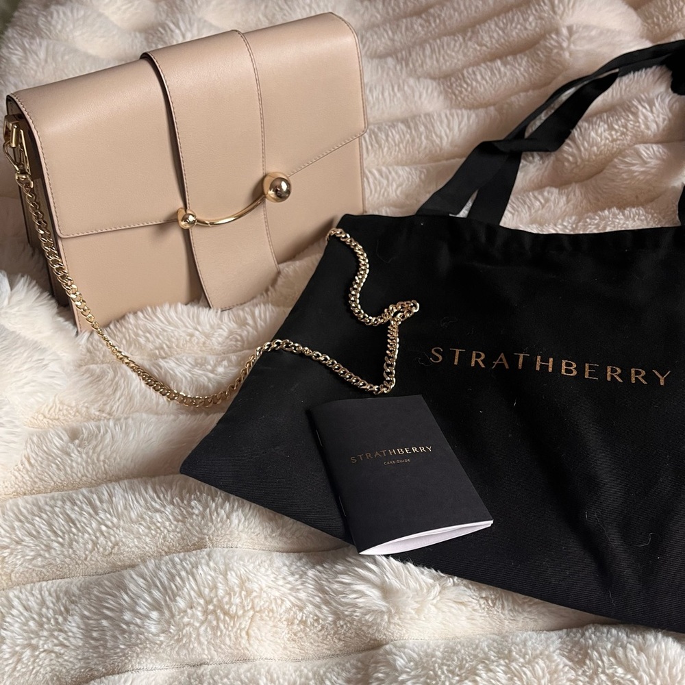 Strathberry Crescent Shoulder Bag in Oat